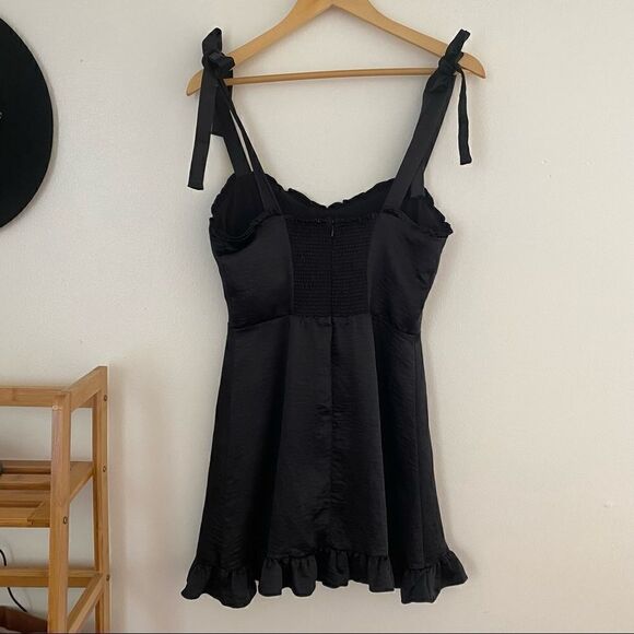 Audrey 3+1 Black Bustier Dress in "Sweetie" Size Medium - Picture 4 of 13